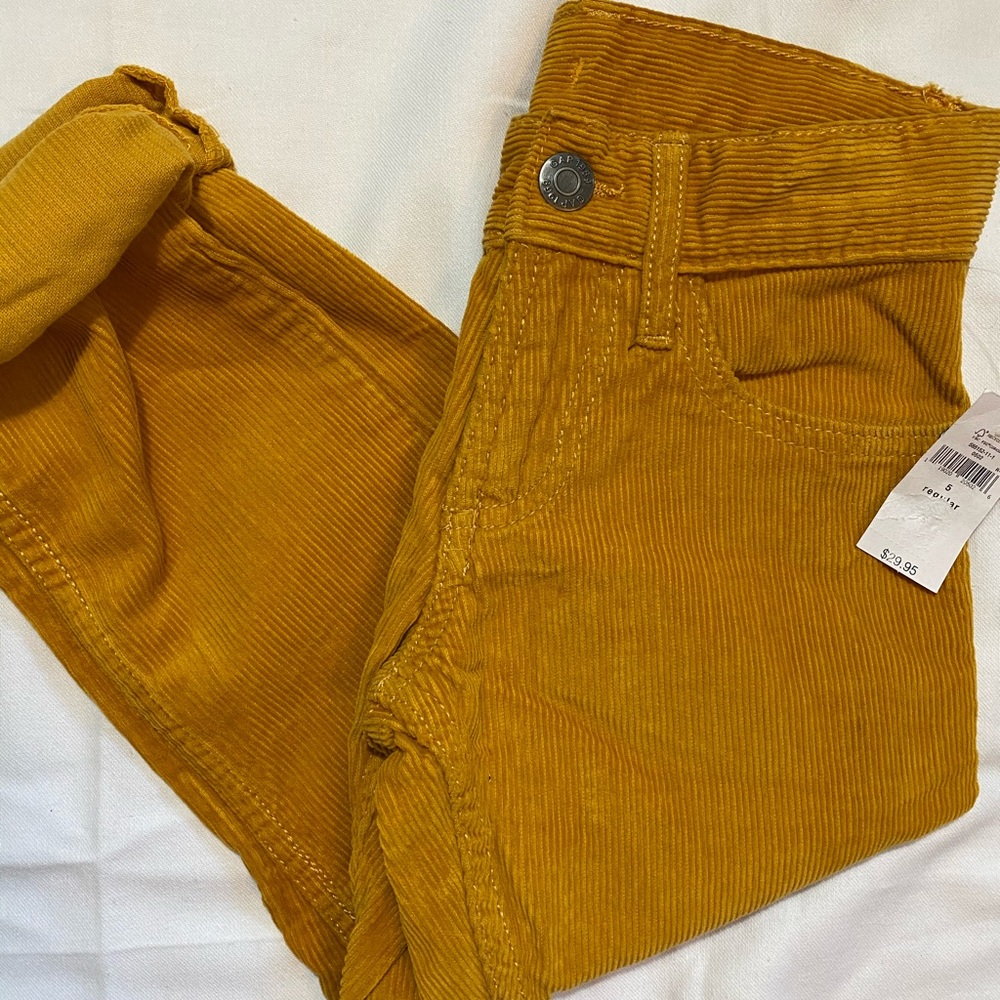 BabyGap 5 corduroy pants